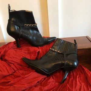 Chanel vintage leather booties - 37.5